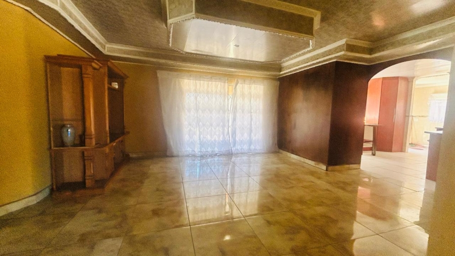 3 Bedroom Property for Sale in Zamdela Free State